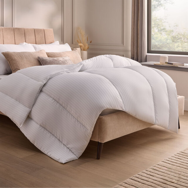 Silentnight Luxury Hotel Collection 10.5 Tog Duvet