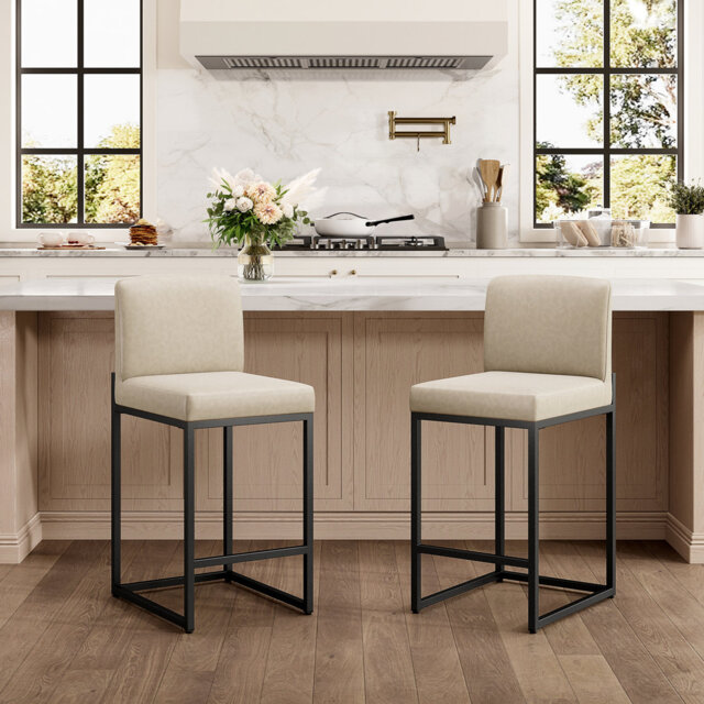 61cm Modern Upholstered Kitchen Counter Stool with Metal Sled Base & Faux Leather