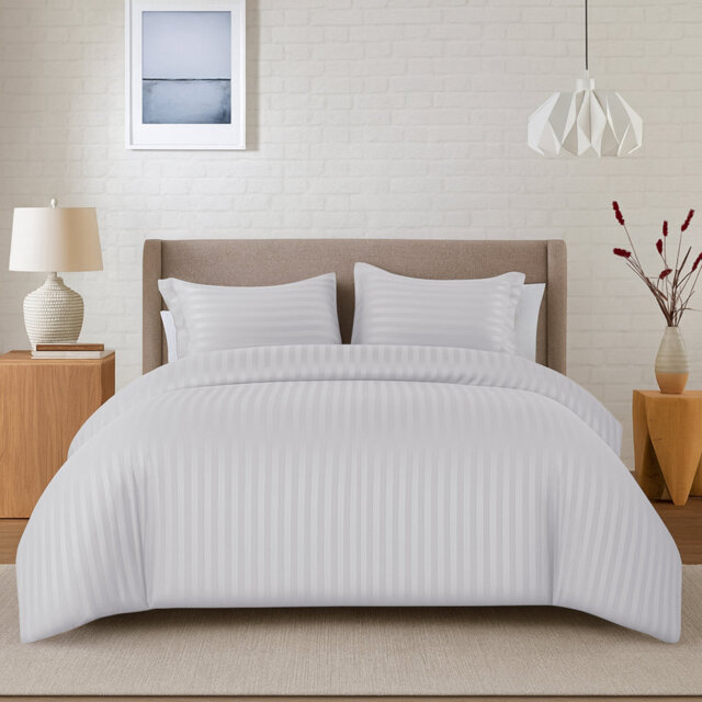 Aspire Homeware 3 Piece Hotel Quality Dyed Duvet Complete Set with Pillowcases for Premium Comfort