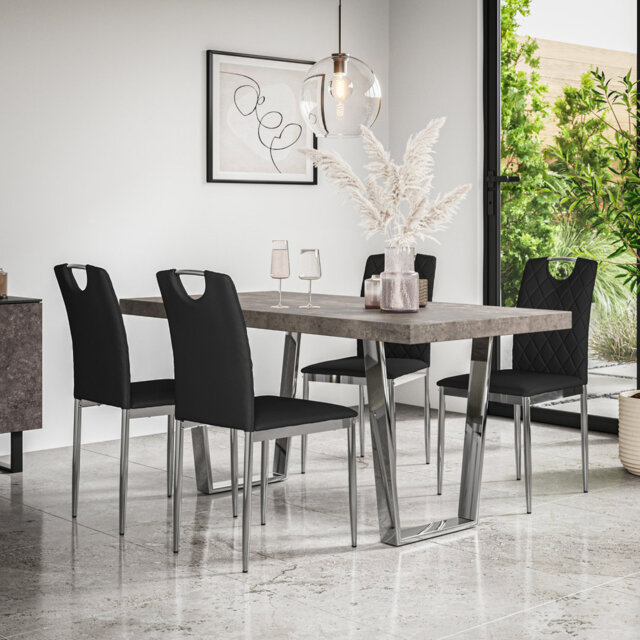 Davius 6 - Person Dining Set