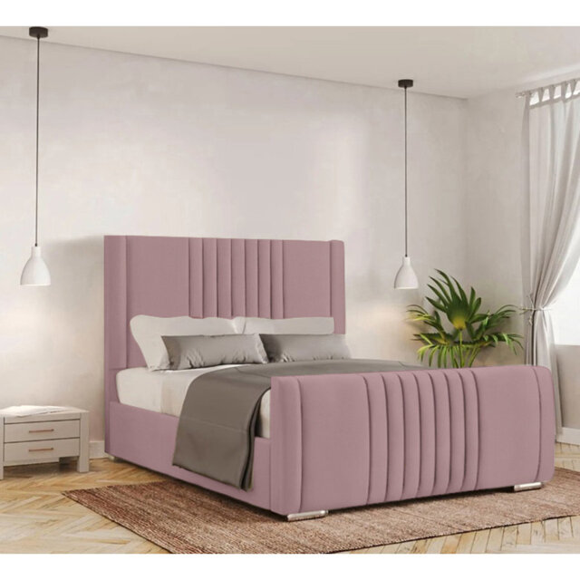 Ganador Upholstered Bed