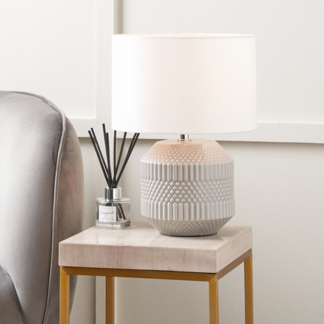 Bequette 38 cm Ceramic Table Lamp