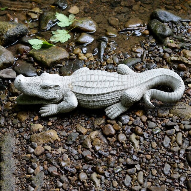 Lockhart Crocodile Stone Garden Statue