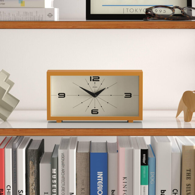 Analogue Plastic / Acrylic Quartz Movement / Crystal Tabletop Clock