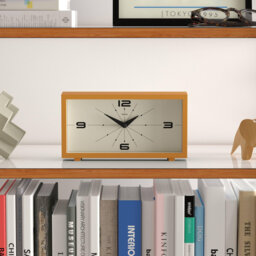 Analogue Plastic / Acrylic Quartz Movement / Crystal Tabletop Clock