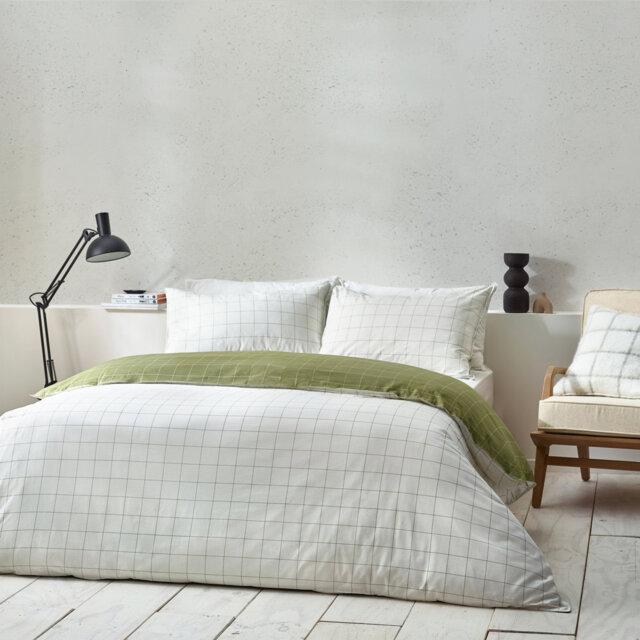 Howarth Check Cotton Chequered Duvet Cover Set with Pillowcases Included