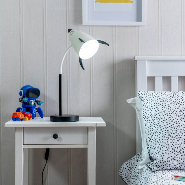 Sherise Metal Table Lamp
