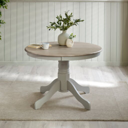 Tamala Round Dining Table In Solid Wood - Traditional Rustic Farmhouse Kitchen