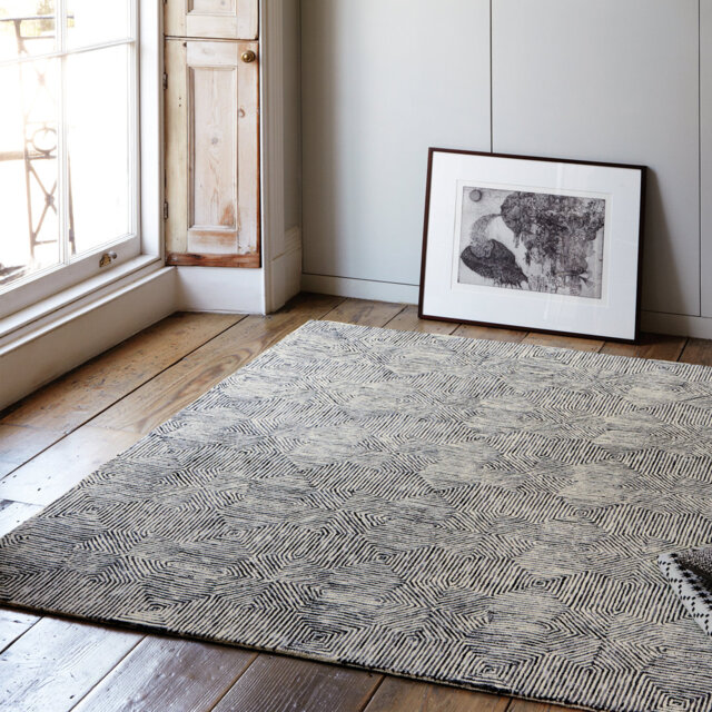 Deutsch Hand Woven Wool Grey Indoor Rug