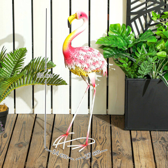 Flamingo Fade Resistant, Weather Resistant Metal Garden Statue