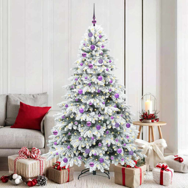 Artificial Christmas Tree with 300 LEDs Green PE and PVC