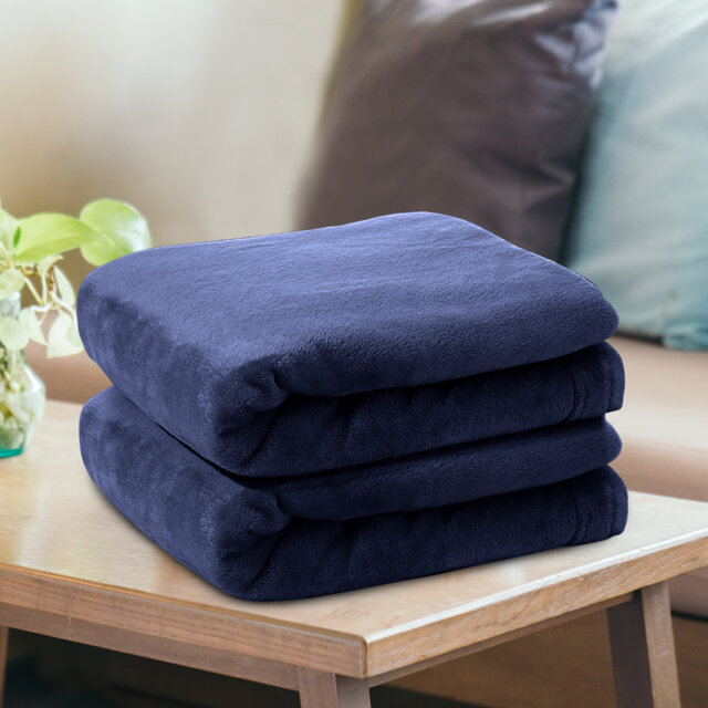 Plush Mink Fleece Blanket – Ultra-Soft, Lightweight Throw For All Seasons