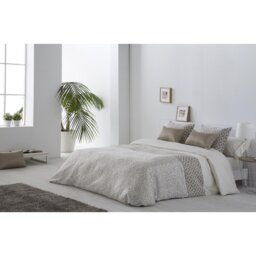 Marla Graphic Print & Text Duvet Cover