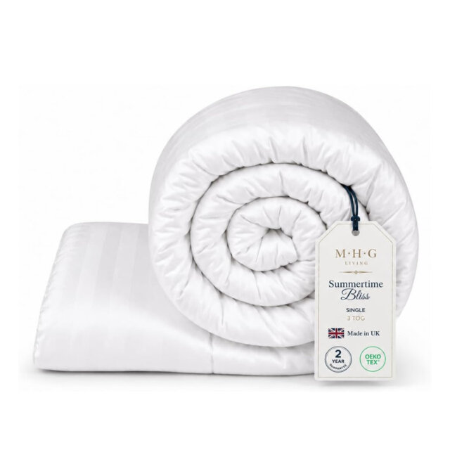 MHG Living Summer Microfibre Duvet 3 Tog with Breathable Hypoallergenic Hollowfibre Filling Cooling- Single/Double/King/Super King