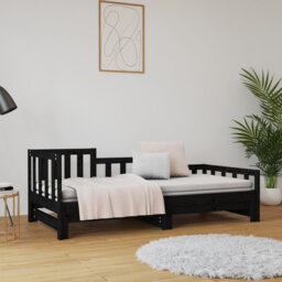 Farlough Solid Wood Daybed with Trundle