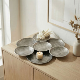 Round Gold Aluminium Spiral Decorative Bowl