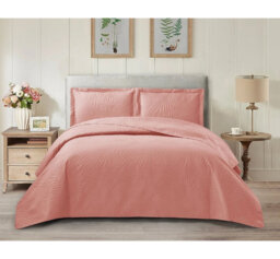 3 Piece Tropical Leaf Bedspreads Set Quilted Bed Throw with Matching Pillow Shams Polyester Material