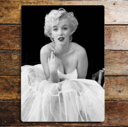 Entertainment Wall Decor on Metal