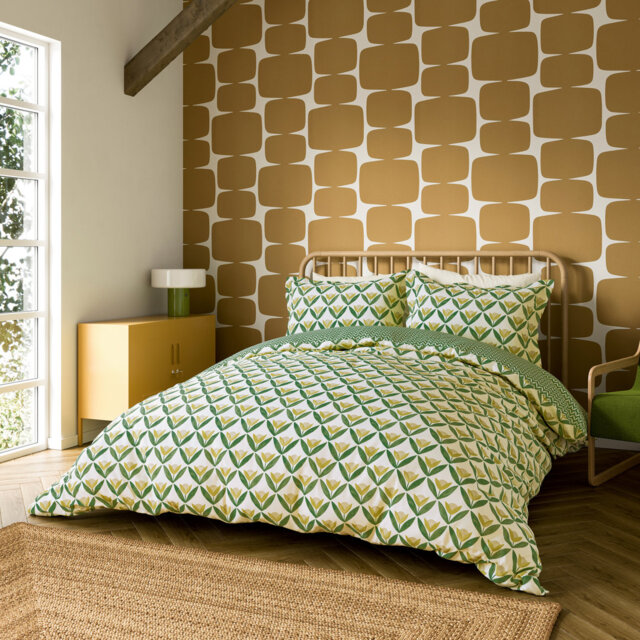 Tulip Trellis Cotton Floral Duvet Cover Set with Pillowcases Included