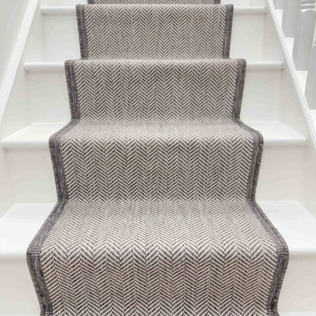 Illusion Grey Stair Runner â Reversible, Durable & Hardwearing Carpet for Stairs & Staircases, Multiple Lengths