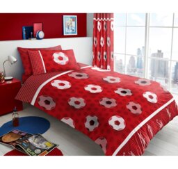 Kids Football Pitch Duvet Cover Set Polycotton Bedding Set with Pillowcases Soft Breathable Quilt Cover Button Closure Easy Care Durable