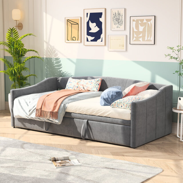 Upholstered Daybed with Trundle