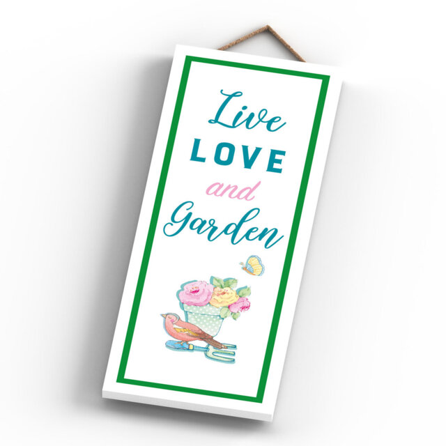 Live Love and Garden Themed Wooden Plaque Wall DÃ©cor