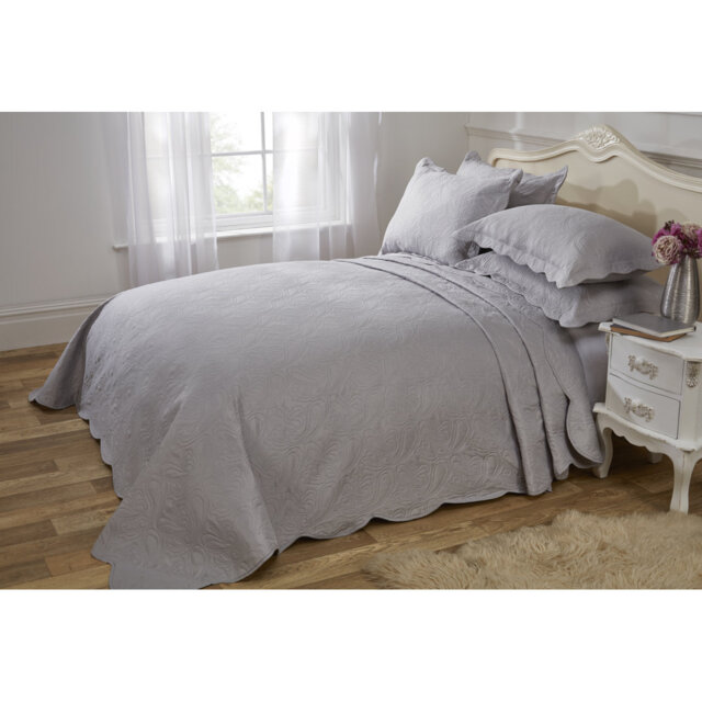 Pesmes Polyester Paisley Bedspread with Pillow Shams