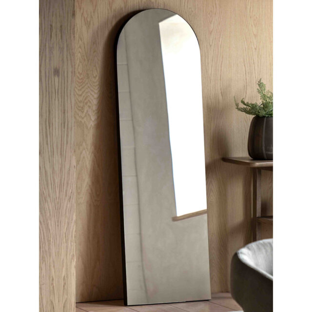 Tokyo Leaner Mirror Black 500x50x1700