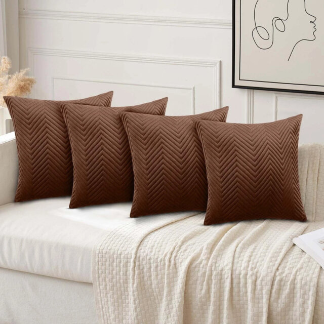 Luxury Chevron Embossed Quilted Pattern Velvet Cushion Cover Set (4-Pack) - Soft Throw Cushion Cover for Home Décor