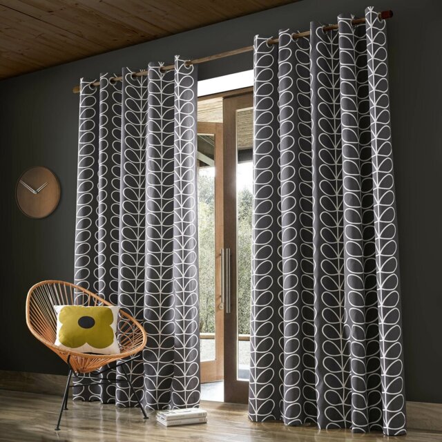 Linear Stem Curtains