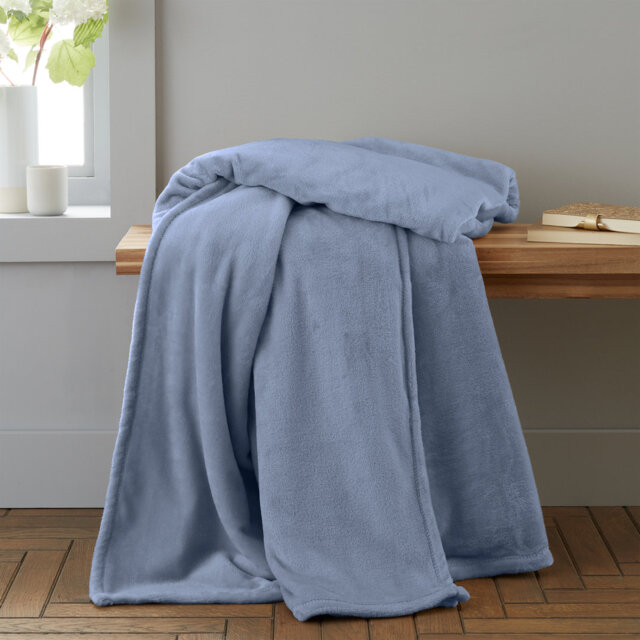 Raschel Velvet Touch Blanket Throw