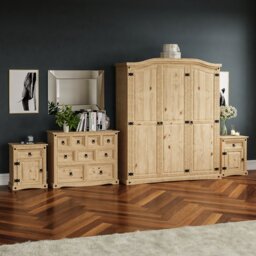 Harold Solid Wood Piece Bedroom Set