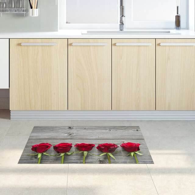 Giavona Floral Gray/Red Area Rug
