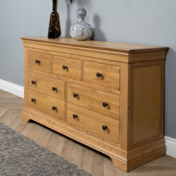 Shinnick Solid Wood 139cm W 7 - Drawer Chest of Drawers