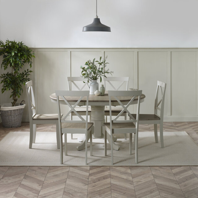 Prestow Round Extending Dining Table & Shannondale Chairs - Rustic Farmhouse Kitchen