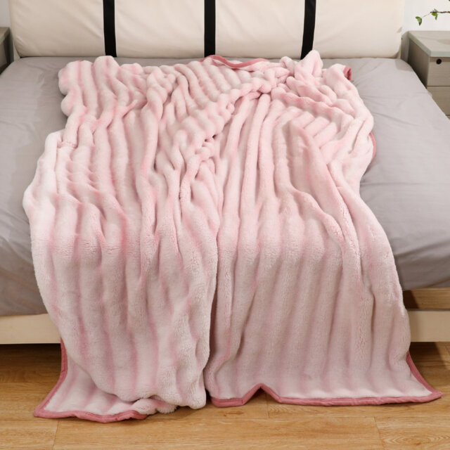 Luxury Bubble Throw Blanket Ultra-Soft Fleece 350 GSM Cozy Warm 200 x 240 cm Elegant Home Décor Sofa Bed Blanket Cream Silver