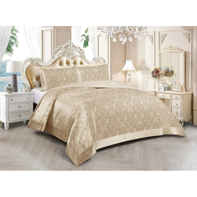 Polyester Floral Bedspread with Pillow Shams Included