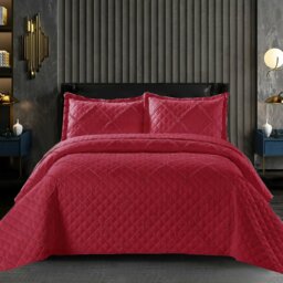 Fairdale Polyester Bedspread with Pillow Shams Included