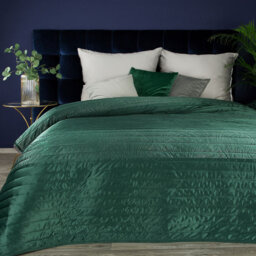 Megaira Polyester Solid Colour Bedspread