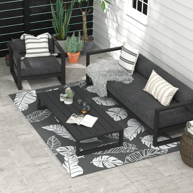 Vibranturf Reversible Outdoor Rug With Waterproof Polypropylene And Lightweight Design