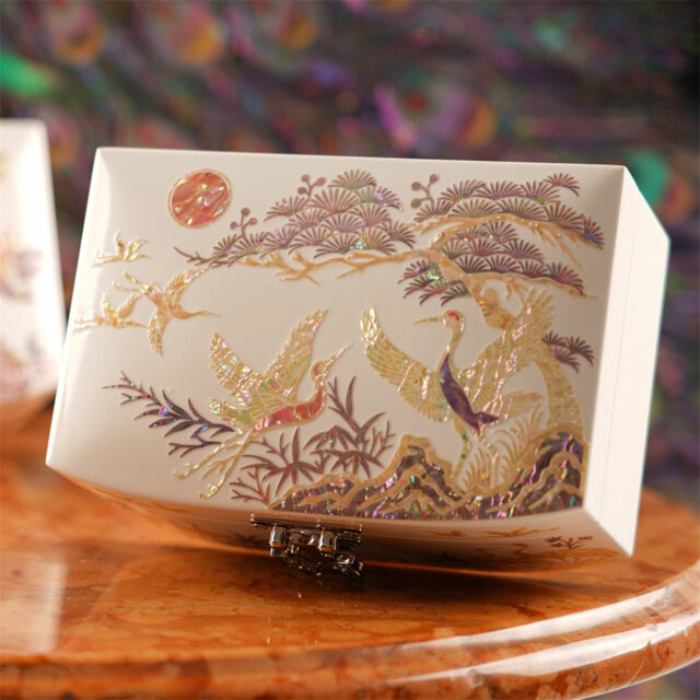 White Mother Of Pearl Jewelry Box With Mirror – Handmade Luxury Gift For Women For Wedding, Anniversary, Mother’S Day, Valentine’S Day, Christmas & Bi