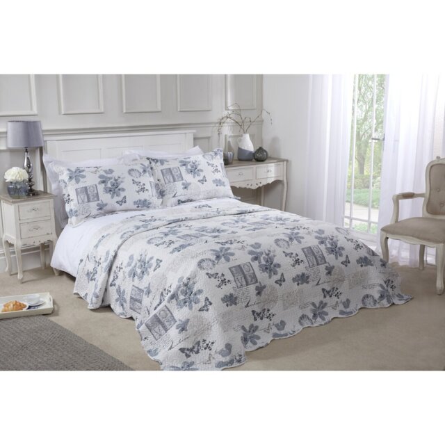 Alapaha Polyester Floral Bedspread with Pillow Shams Included