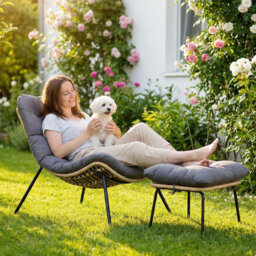 Outdoor Lounge Chair