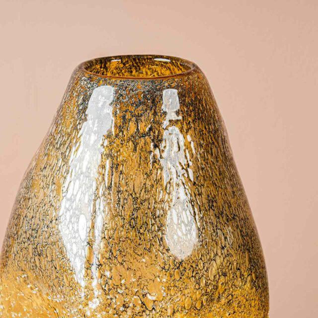 Conchor Chic Handmade Vase for the Living Room, Stylish Decorative Glass Vase