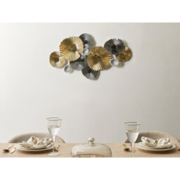 Handmade Plants & Flowers Wall Decor on Iron