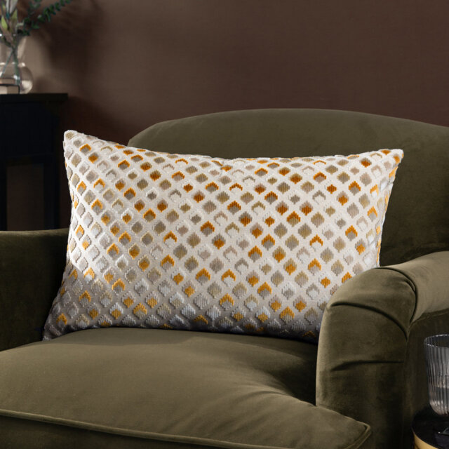 Pikus Geometric Rectangular Lumbar Cushion