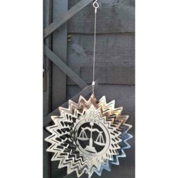 Luci Astrology & Stars Weather Resistant UV Resistant Metal Garden Statue