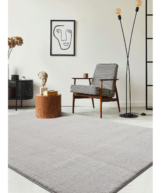 The Carpet Relax - Modern Rug, Fluffy, Short Pile, Non-Slip Underside, Washable up to 30°C, Super-Soft, Fur Look, Sand