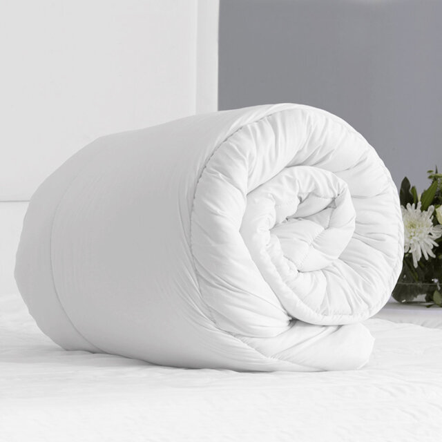Kensington 2.5 TOG Summer Duvet Quilt – Lightweight, Breathable, Cooling Duvet for Hot Sleepers & Warm Bedrooms